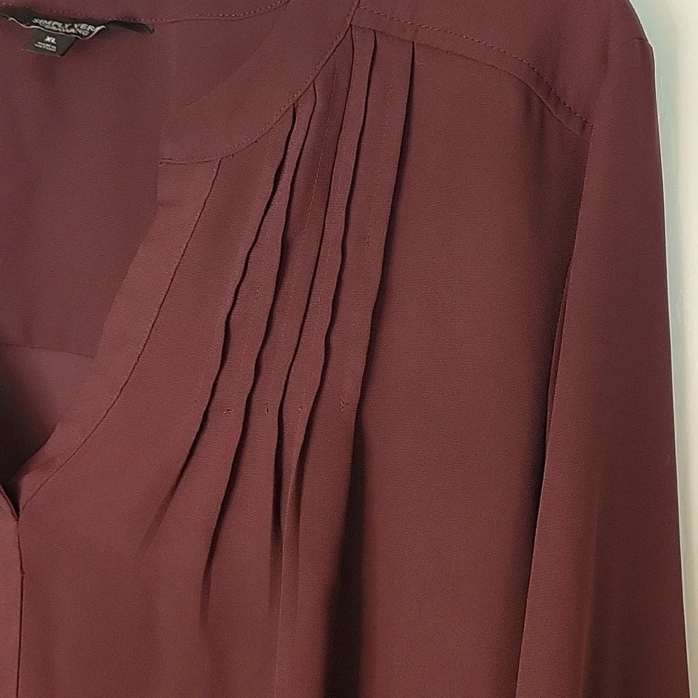 Simply Vera Vera Wang Blouse XL Magenta Dark Purple Red Long Sleeve